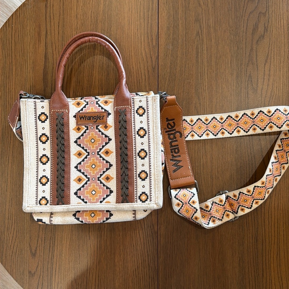 Wrangler purse